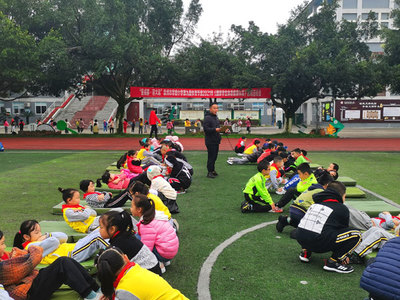 崇州市学府小学开展2021年学生体质健康测试运动会